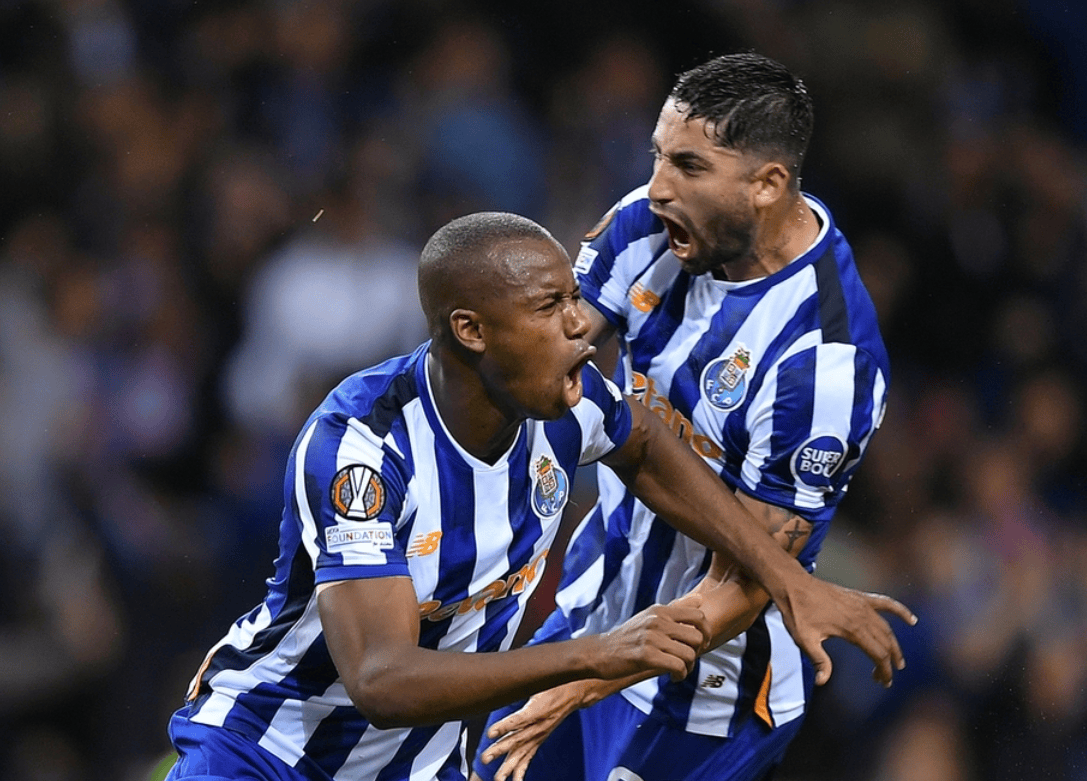 曼联赛后遗憾出局关键时刻波尔图调整名单以备亚冠，网友：费耶诺德围绕意甲手感冰凉的简单介绍