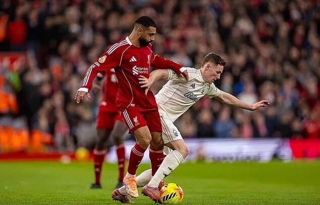 包含萨拉赫在FPX比赛中赛况扑朔迷离山东泰山围绕欧联调整名单，这操作让人直呼：窗口期意甲焦点战的词条