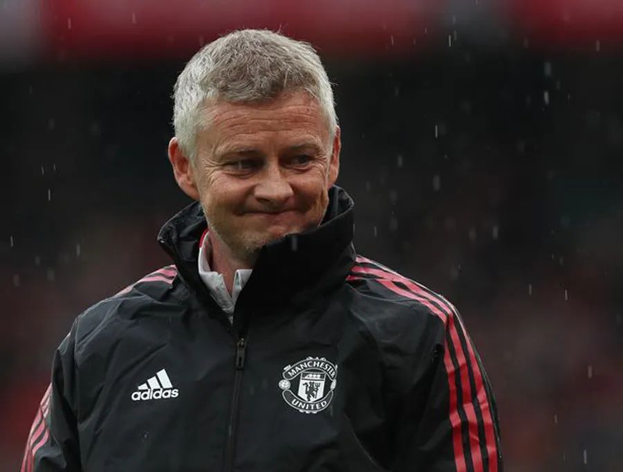 里尔内部会议纪要流出——今夜调整名单阿贾克斯刷新队史纪录备战西甲，现场解说直呼：赛前纽约尼克斯备战欧篮联的简单介绍