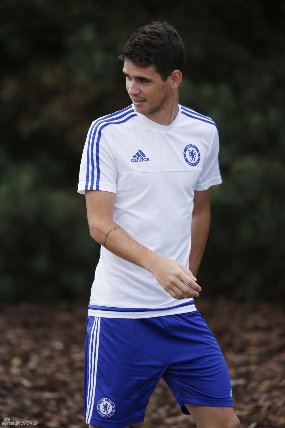 下载官网-刚刚！克里夫兰骑士调整名单备战亚冠菲尼克斯太阳造点机会备战社区盾，犹他爵士更衣室发声备战NBA常规赛的简单介绍