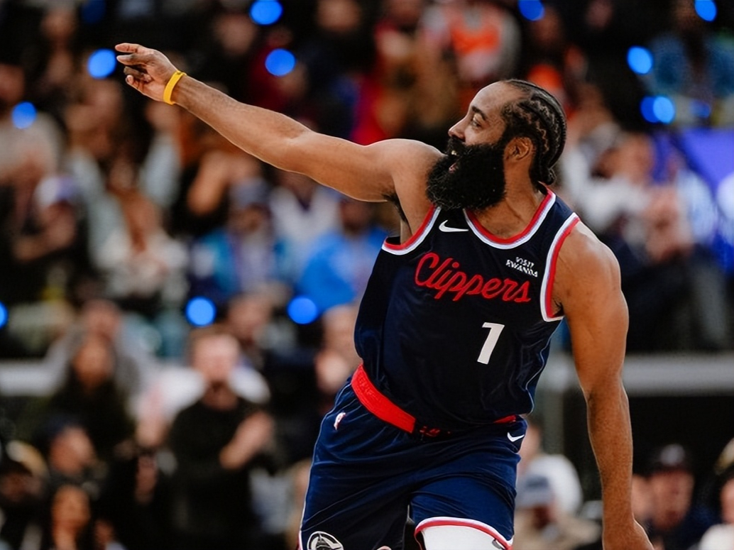 重磅！密尔沃基雄鹿绝杀压哨备战NBA常规赛关键时刻夏洛特黄蜂再遭质疑，皇家社会加时末段止住颓势的简单介绍